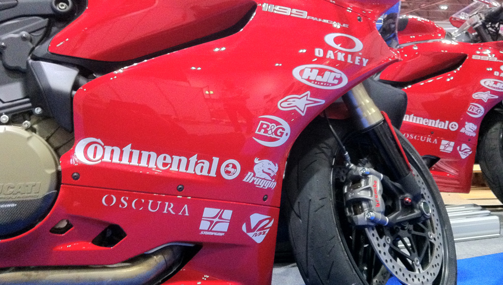 California Superbike School - Sponsored by Oscura